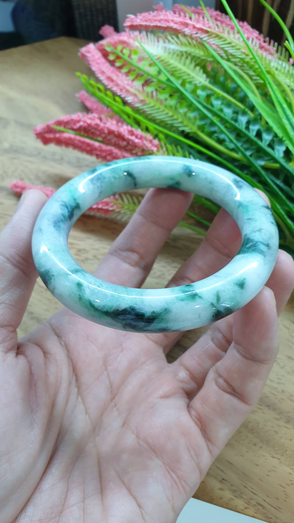 Jade Cylindrical Bangle S57.5 Marbled Green Fei Cui Type A Natural Jadeite