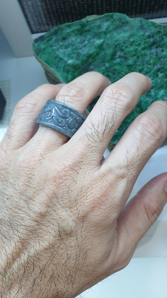 Ru Yi Jade Vintage Ring 9.5US Elegant Gray Fei Cui Type A Myanmar Jadeite