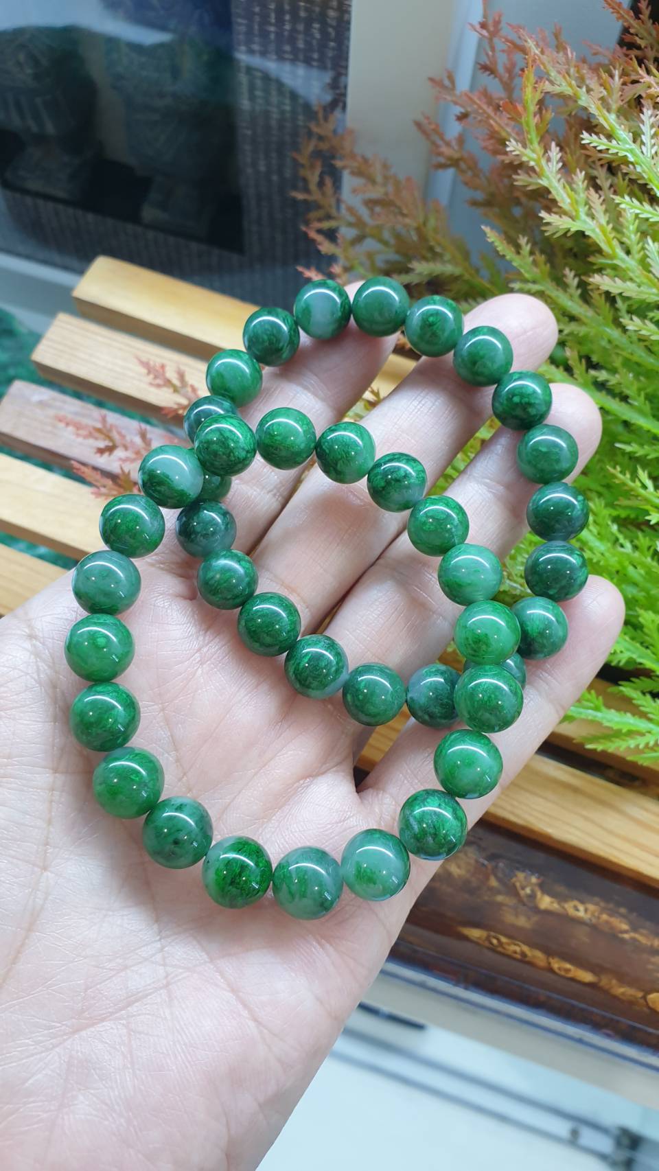 Mawsitsit Fei Cui Bracelet 17cm Watery Translucent Type A Natural Jade 10.5mm Beads