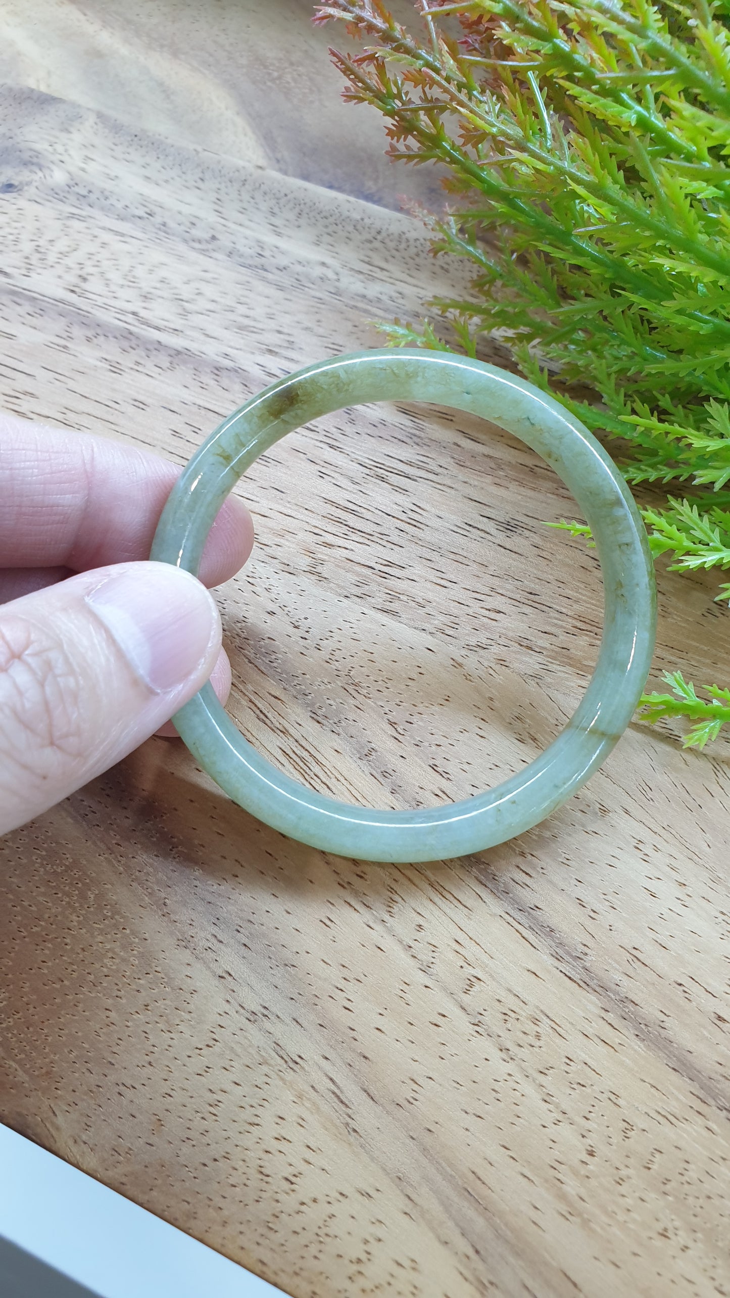Jade Cylindrical Bangle S54 Slim Type A Myanmar Jadeite Natural Honey Green