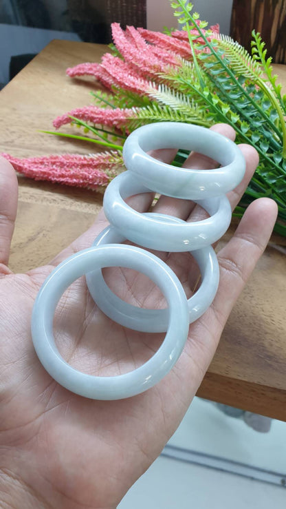 Kiddie Size Lavender Jade Bangle S43 Type A Myanmar Natural Jadeite