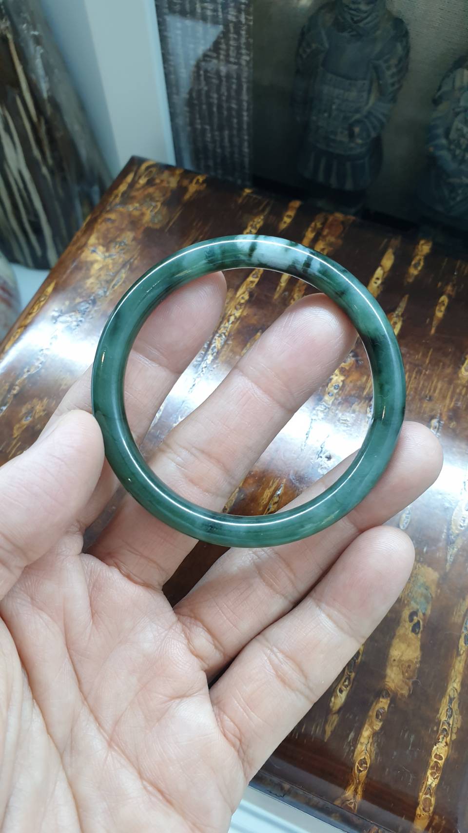 Green Jade Cylindrical Bangle (Size 53 - 54) | Type A Natural Jadeite