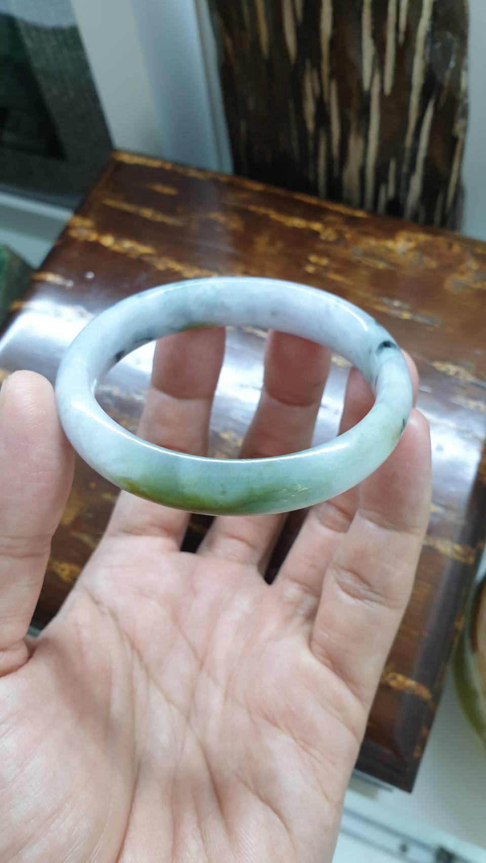 Natural Jade Bangle - Hok Lok Siew Size 56 Type A Myanmar Jadeite