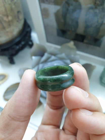 Green Jade Grooved Ring Type A Natural Jadeite Size 9.5 US 61