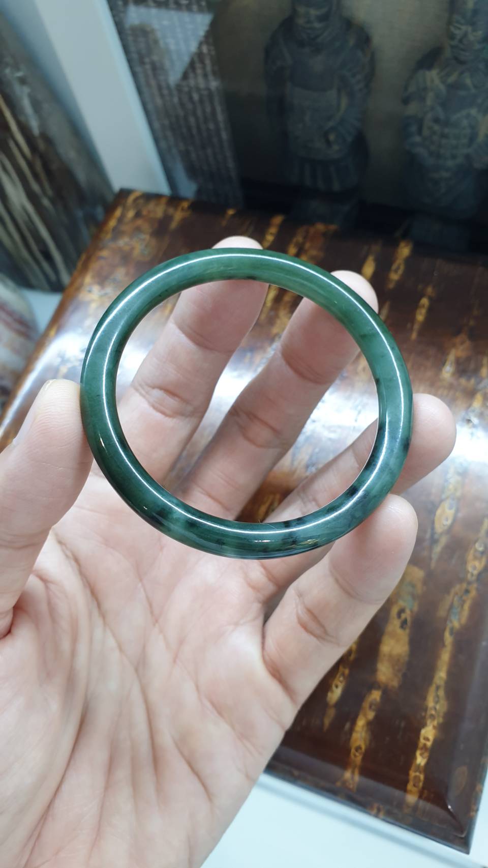Green Jade Cylindrical Bangle (Size 53 - 54) | Type A Natural Jadeite