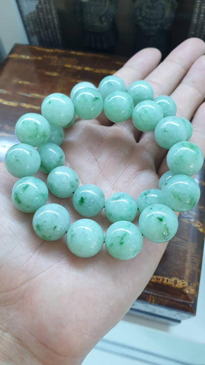 Luxury Jade Bracelet (17 cm, Selection) | Type A Natural Minty Green Jadeite | His or Hers Wrist Accessory