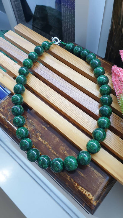 Mawsitsit Jade Necklace 18inch 9K White Gold Toggle Type A 14.5mm Myanmar Beads