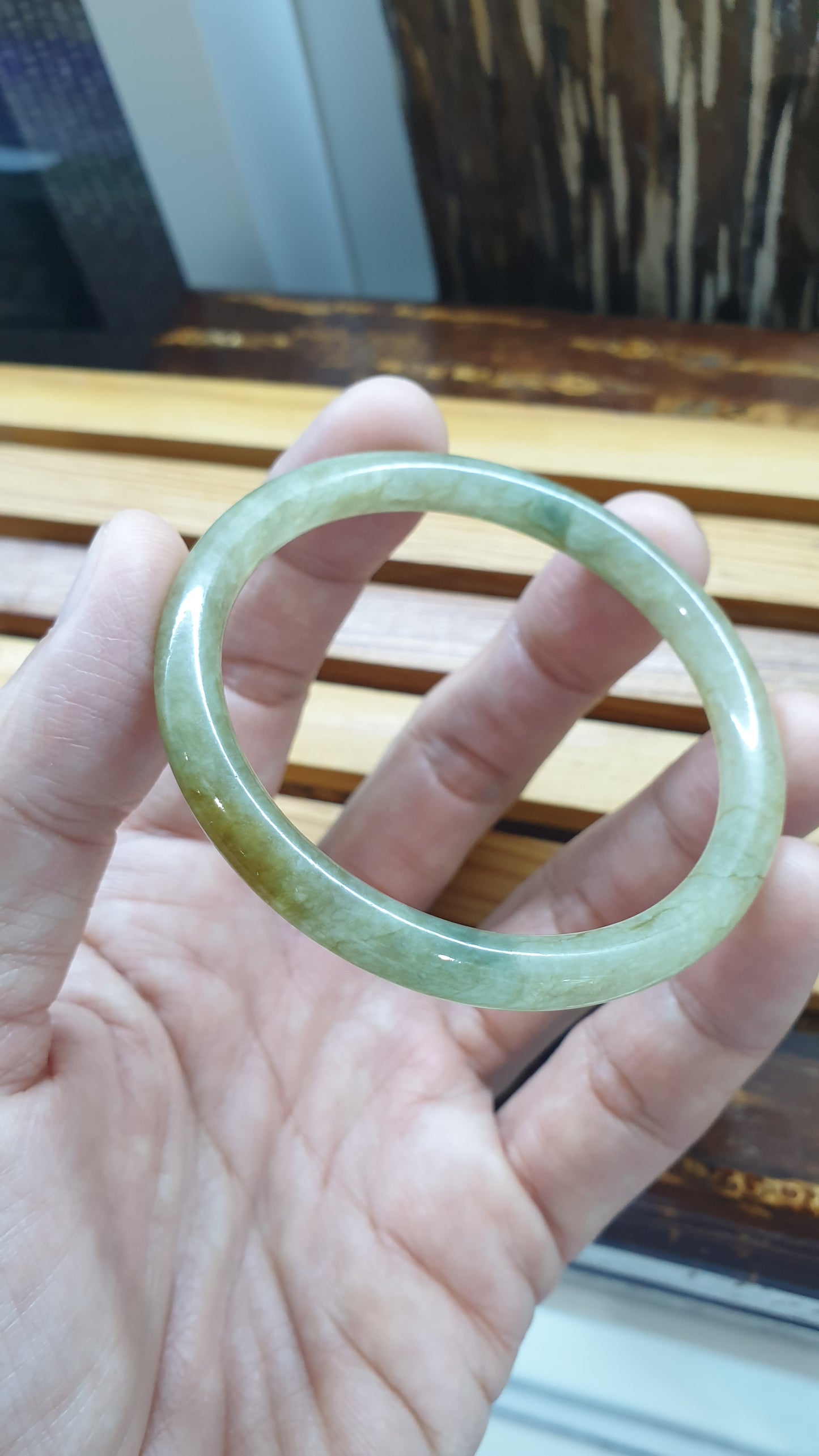 Honey Jade Cylindrical Slim Bangle S54.5 Type A Natural Myanmar Jadeite