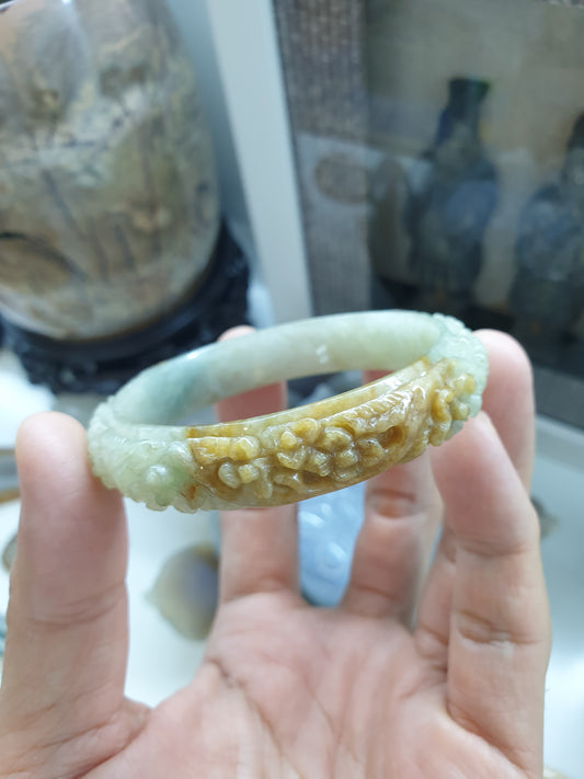 Vintage Jade Floral Bangle (Size 55) | Type A Natural Jadeite | Fortune Wrist Accessory