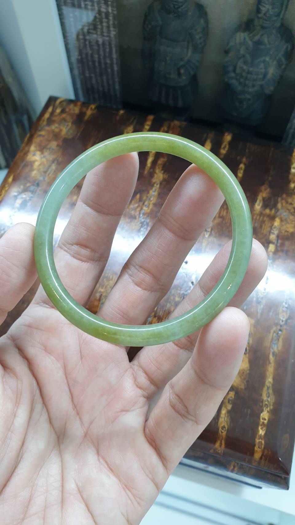 Honey Green Jadeite Bangle Cylindrical Size 57-58 Type A Jadeite