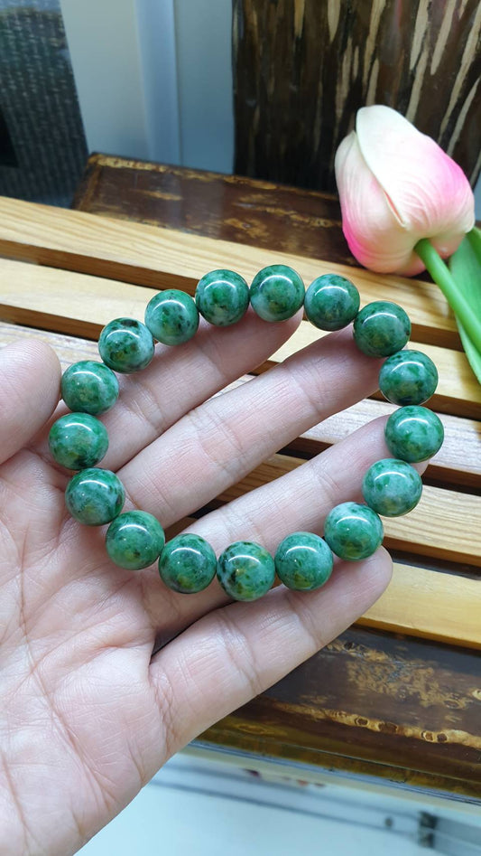 Type A Jadeite Bracelet 17cm Natural Jade Vintage Beads Myanmar