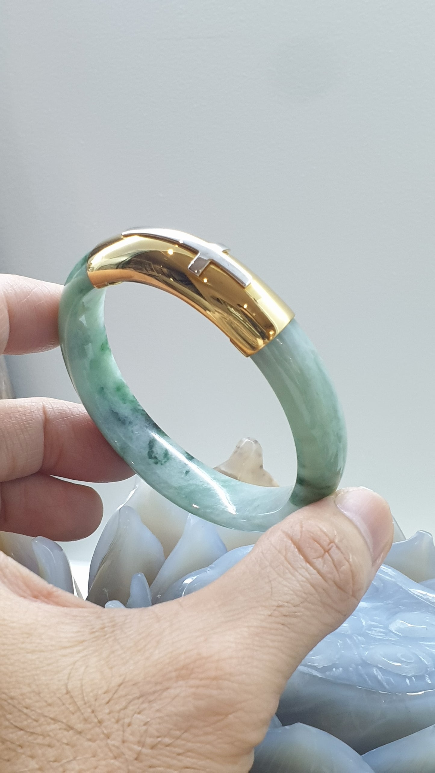Jade Bangle with Solid 14K Gold Cross S58 Type A Natural Jadeite