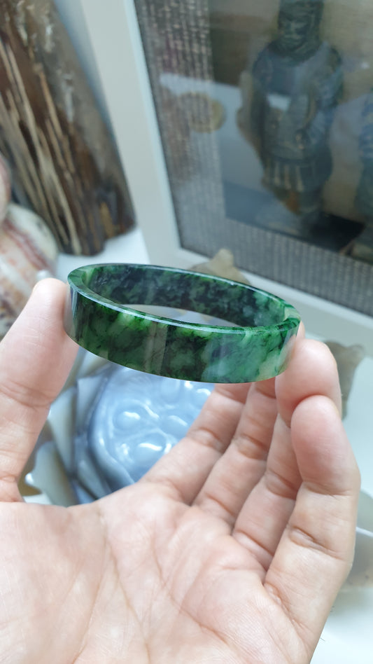 Green Jade Square Edge Bangle (S 51) | Fei Cui Type A Jadeite