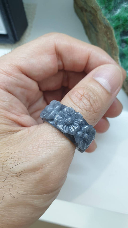 Floral Jade Vintage Ring 9.5US Elegant Gray Type A Myanmar Jadeite
