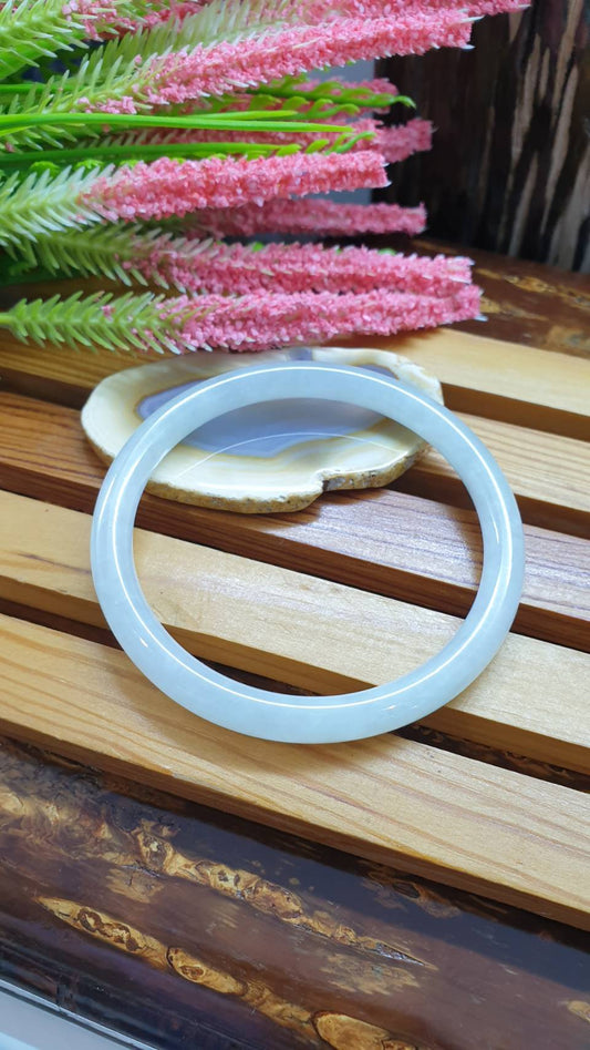 Cylindrical White Jade Bangle S55.5 Vintage Yellow Tone Type A Myanmar Jadeite