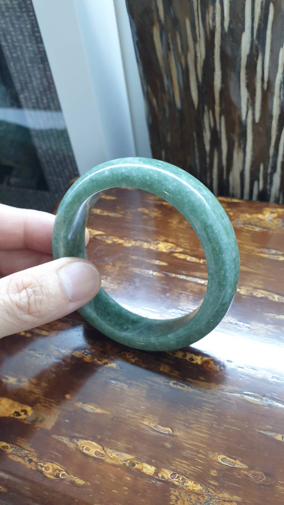 Natural Green Jade Bangle Size 57.5 - Authentic Jadeite Type A