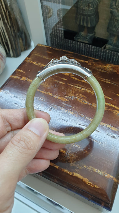 Une Rose Honey Jade Bangle (S 57 - 58) | Fei Cui Type A Jadeite & Sterling Silver | Statement Wrist Accessory