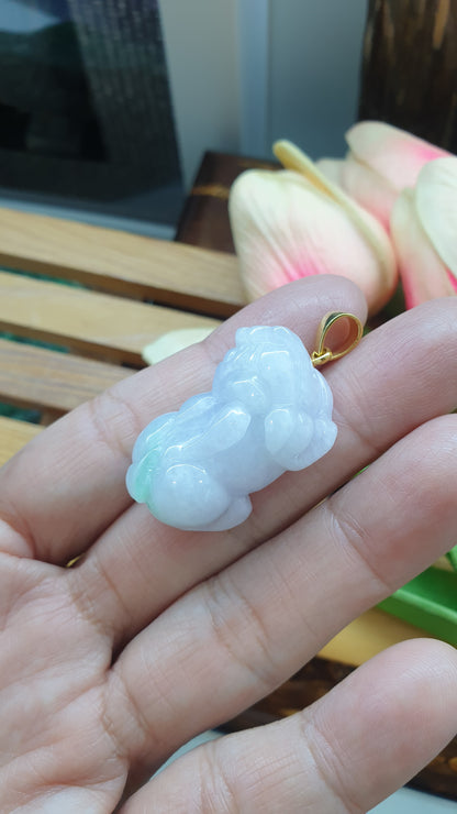 18K Gold Jade Pixiu Pendant Silky Lavender Fei Cui Myanmar Jadeite