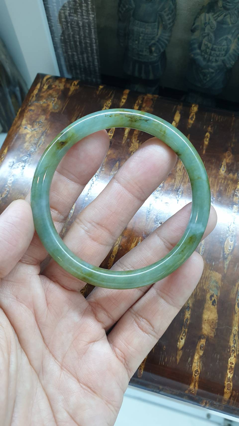 Honey Green Jade Cylindrical Bangle (Size 58 - 59) | Type A Natural Jadeite