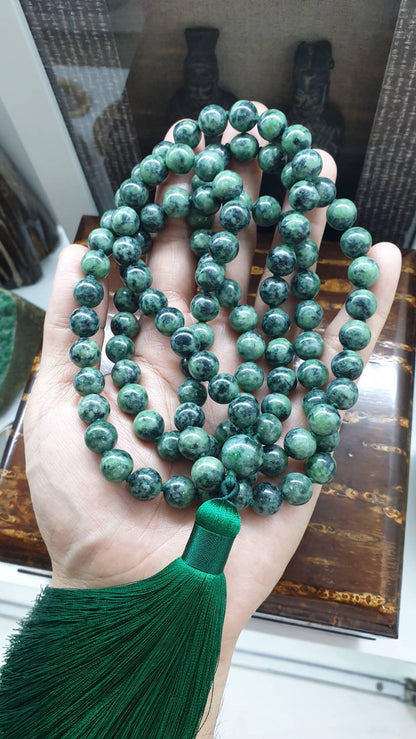 108 Jade Beads Japa Mala: Monk Meditation Beads | Type A Natural Jadeite