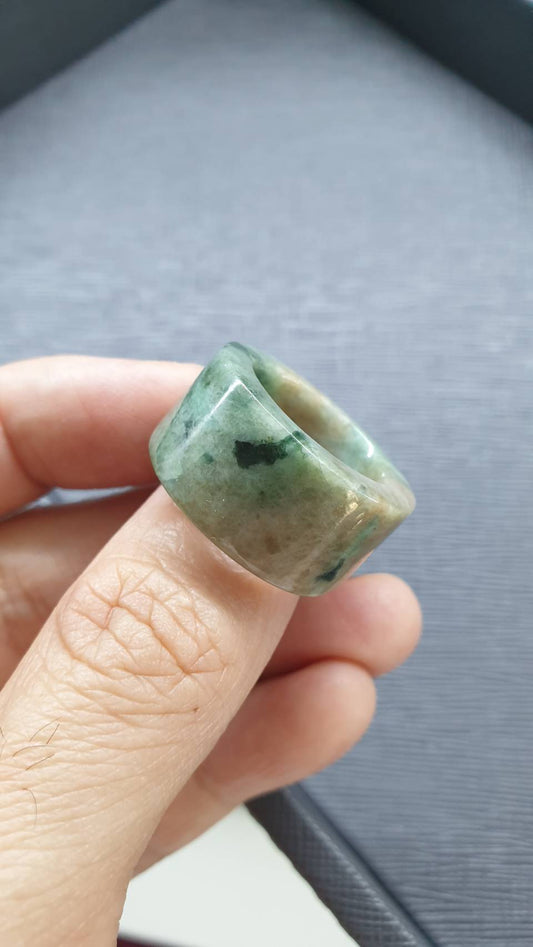 Jade Vintage Pipe Ring 9US Smoky Green Type A Natural Jadeite with Red Tones