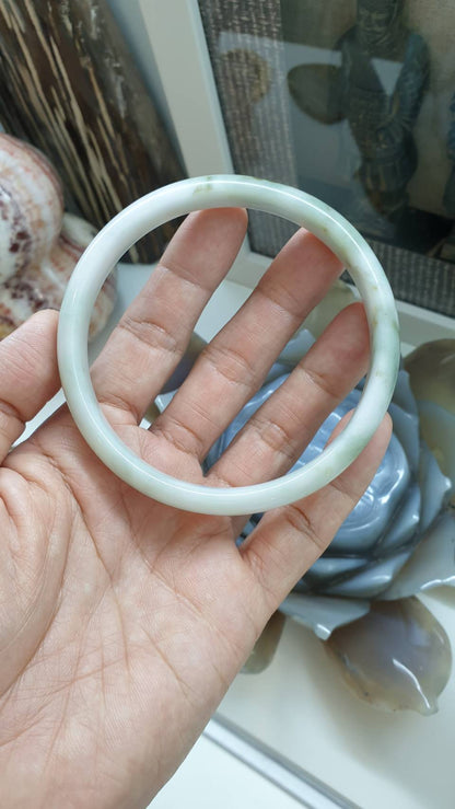 Plus Size Hok Lok Siew Bangle Size 72 - 73 Jade Vintage Bracelet