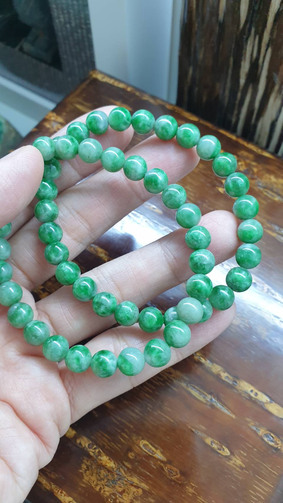 Type A Myanmar Two Tone Green Jadeite 17cm Bracelet with 7.5mm Beads