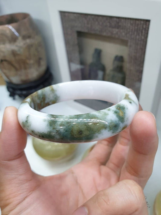 Hok Lok Siew Jade Vintage Bangle S58 Type A Myanmar Jadeite Natural Tricolor