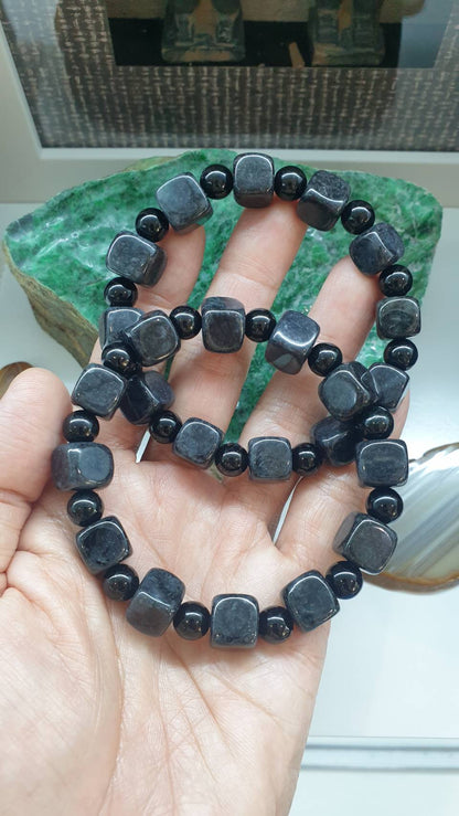 Natural Black Jadeite 18cm Bracelet Myanmar Jade with Cube and Round Beads