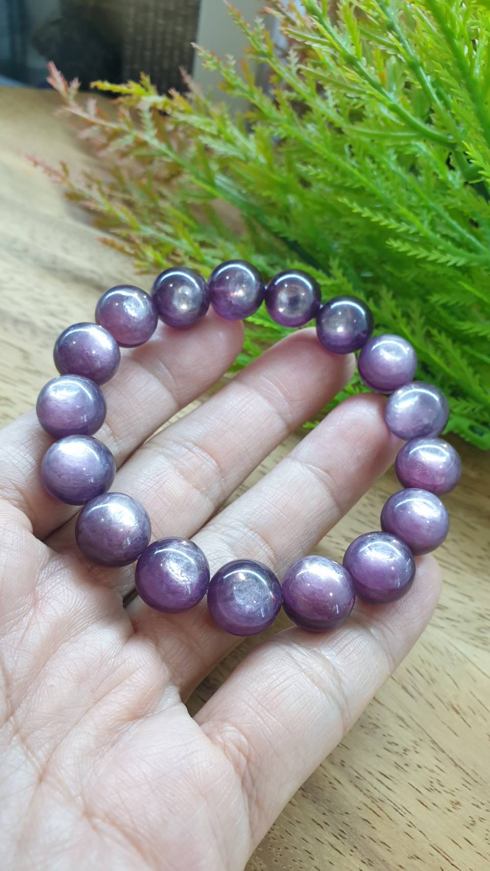 Lepidolite Bracelet 17cm Natural Semiprecious Stone Grape Purple Palette