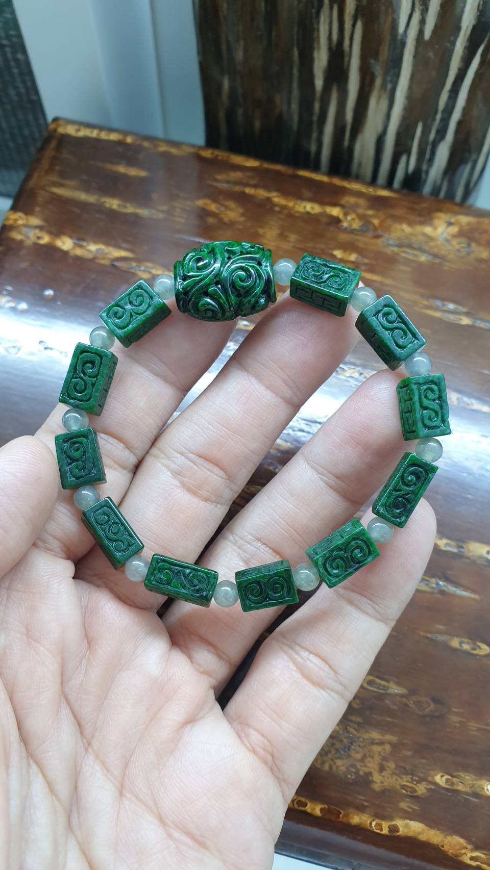 Type A Natural Green Jadeite Ru Yi Bracelet 17cm with Rectangular Beads