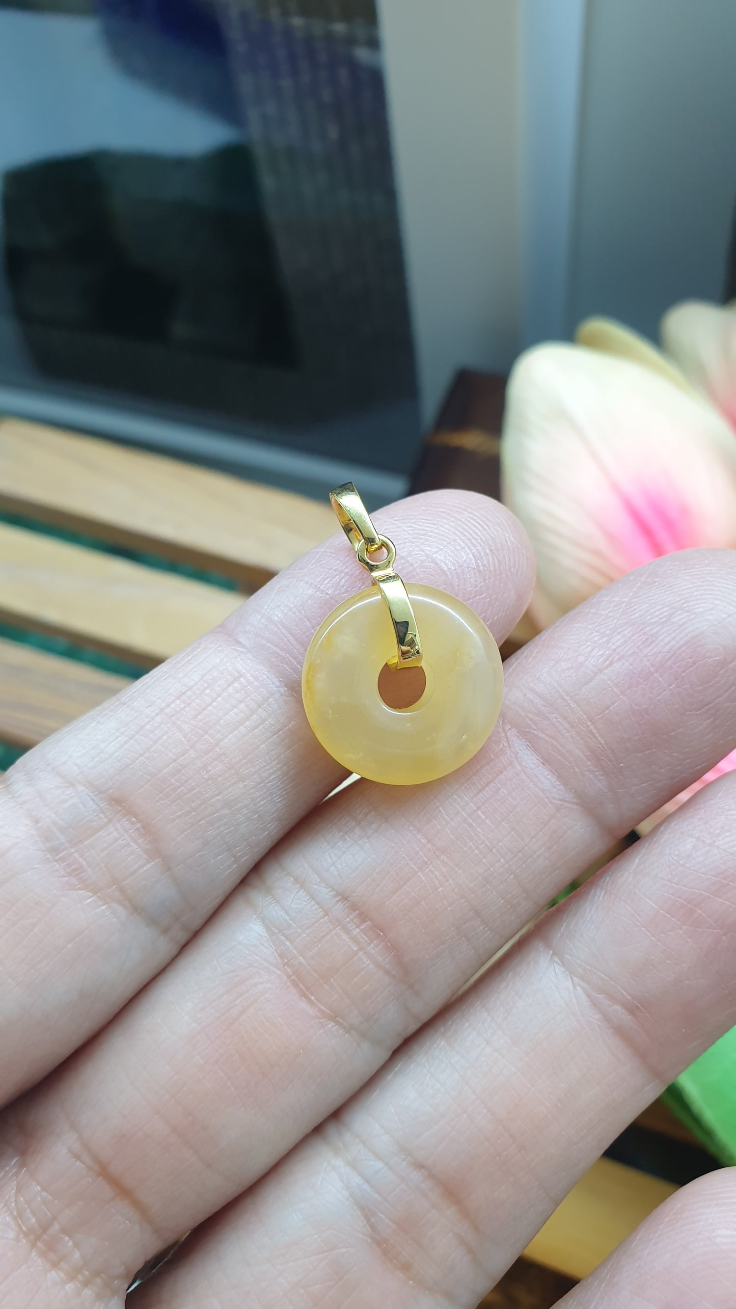 18K Gold Yellow Jade Ping An Kou Pendant Natural Myanmar Jadeite