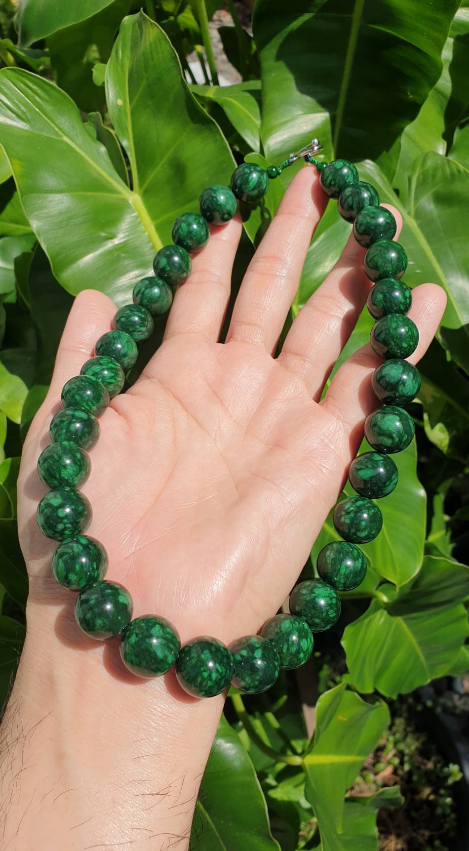 Mawsitsit Jade Necklace 18inch 9K White Gold Toggle Type A 14.5mm Myanmar Beads