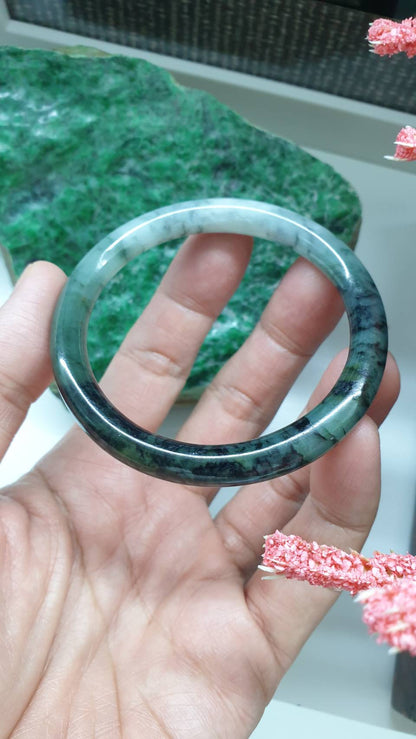 Cylindrical Jade Bangle S56 Slim Type A Natural Blue Jadeite Black Banded