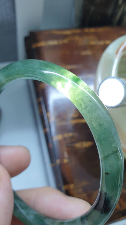 Cylindrical Jade Bangle S55 Slim Translucent Green Type A Myanmar Natural Jadeite