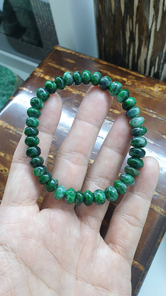 Type A Natural Green Jadeite Abacus Bracelet 18cm with Graduating Beads