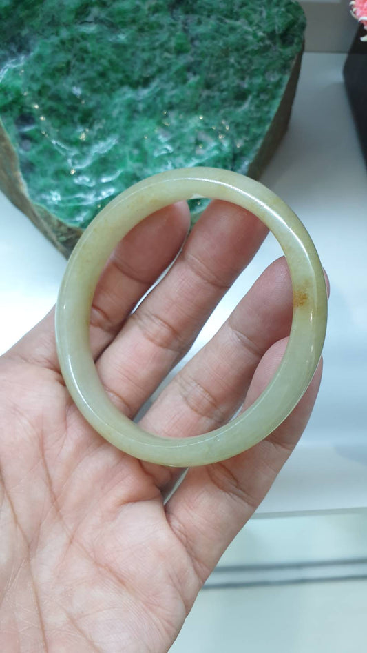 Honey Jade Vintage Bangle S57.3 Myanmar Natural Jadeite Type A