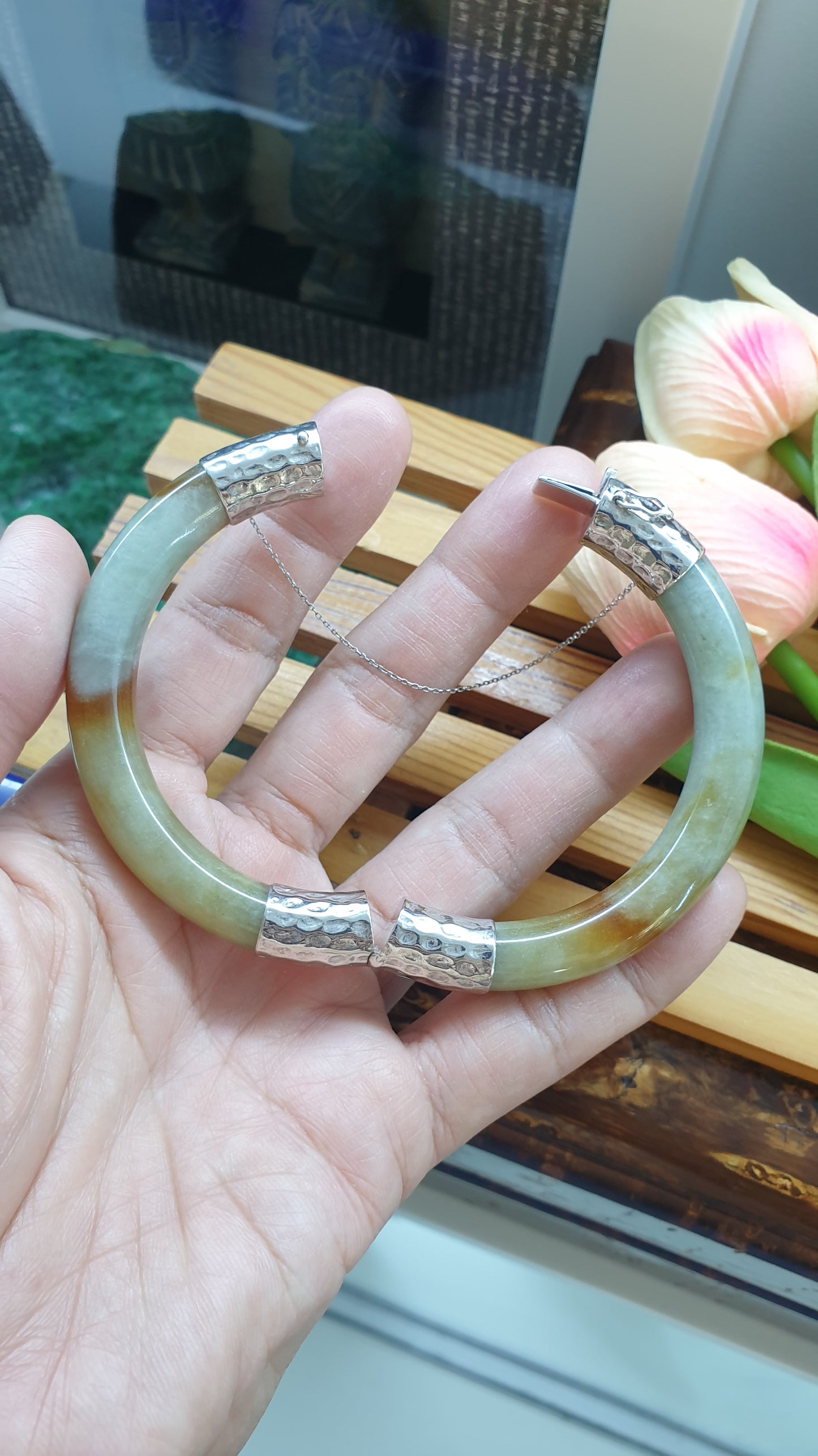 Hok Lok Siew Jade Cylindrical Split Bangle S61 Natural Myanmar Jadeite Sterling Silver