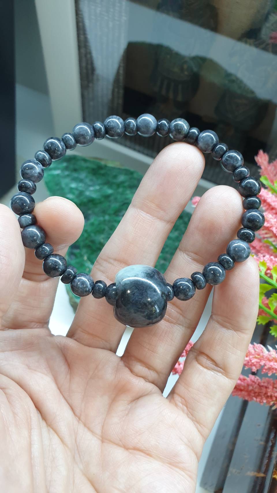 Black Jade Chic Bracelet 17cm Spinning Cylinder Charm Type A Natural Jadeite