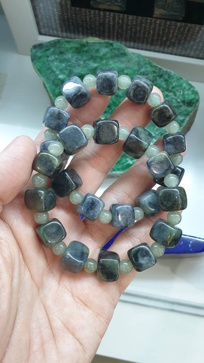 Cube Mabled Black Jade Bracelet 17cm Type A Natural Jadeite Spaced Beads